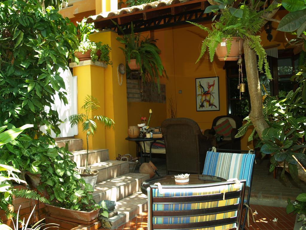 Palmeiras Guest House Maputo Exterior photo